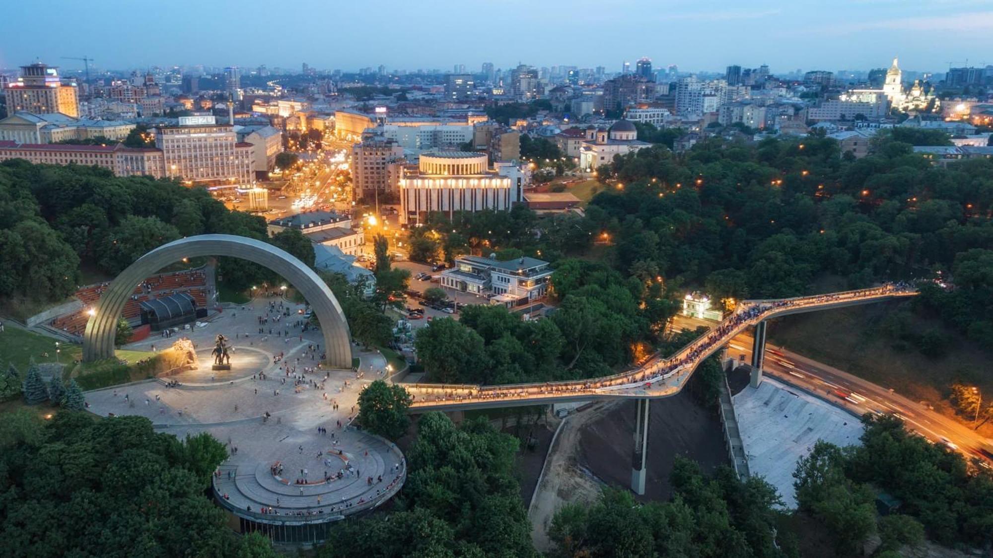Апартаменты Центр Крещатик Kiev Esterno foto